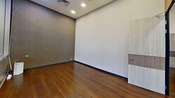 Robinson Square (D1), Office #598119041